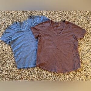 GAP ForeverSoft T shirt bundle size small